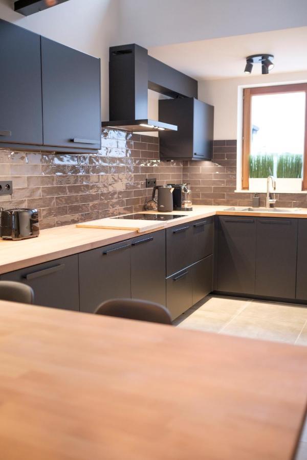 Functional Housings 2 Steps From Grand Place Bruxelles Esterno foto