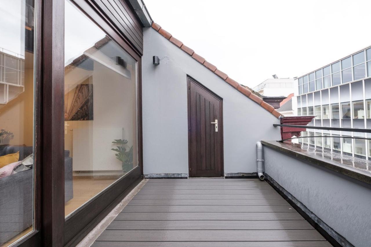 Functional Housings 2 Steps From Grand Place Bruxelles Esterno foto